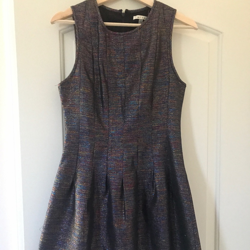 Gorgeous dress like new condition size small